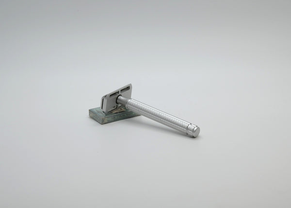 Aylsworth APEX AL603 razor - silver