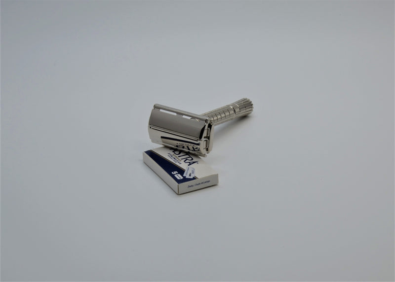 Gillette Flare Tip Z 1 - 1954 vintage restored and replated safety razor