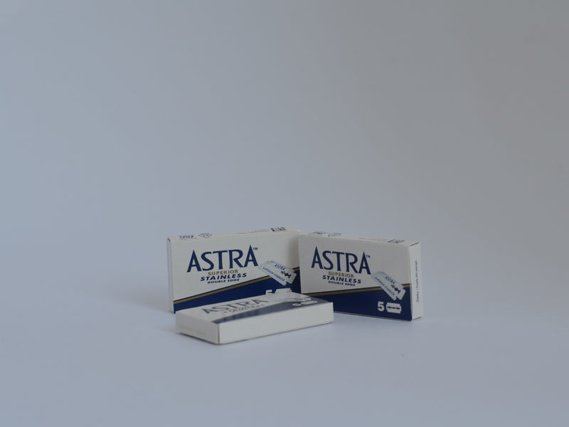 Astra Blue super stainless 50 blades