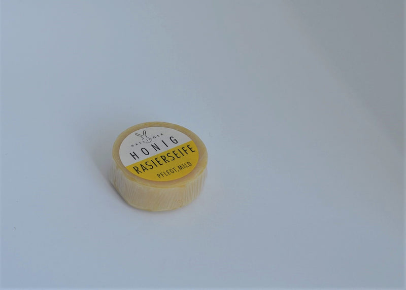 Haslinger honey shaving soap in case